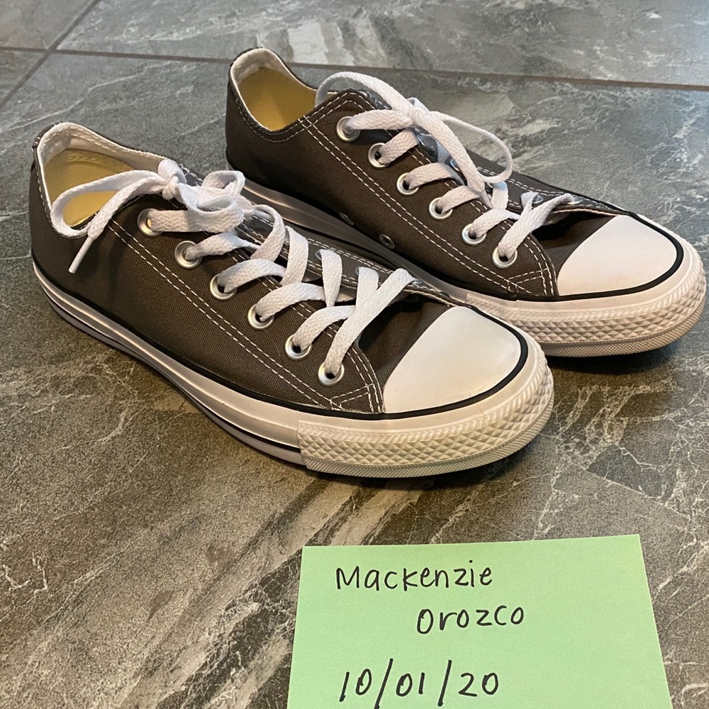 Grey converse